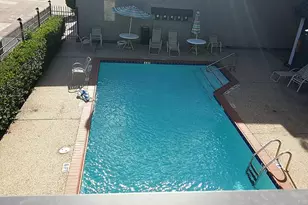 1300 Augusta Dr, Houston, TX 77057 - Photo 17
