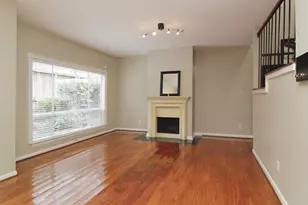 1300 Augusta Dr, Houston, TX 77057 - Photo 3