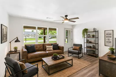 1108 Nottingham Drive, Angleton, TX 77515 - Photo 5