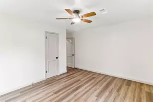 1108 Nottingham Dr, Angleton, TX 77515 - Photo 11