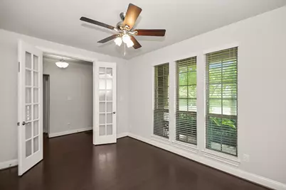 35 N Wheatleigh Drive, Tomball, TX 77375 - Photo 7