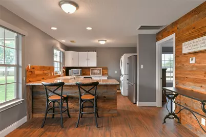 1913 Lundy Lane, Friendswood, TX 77546 - Photo 43
