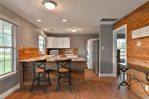 1913 Lundy Ln, Friendswood, TX 77546 - Photo 43