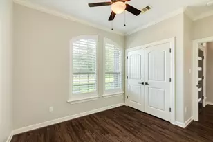 232 Creekside Ln, Lake Jackson, TX 77566 - Photo 15
