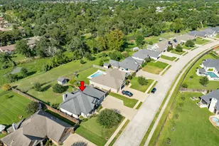 232 Creekside Ln, Lake Jackson, TX 77566 - Photo 41
