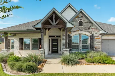 232 Creekside Lane, Lake Jackson, TX 77566 - Photo 3