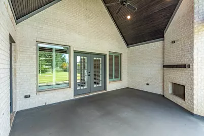 232 Creekside Lane, Lake Jackson, TX 77566 - Photo 37