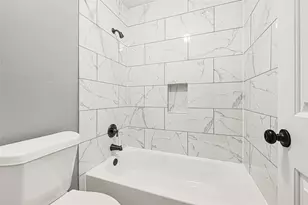 5318 Champions Way Ln, Houston, TX 77066 - Photo 13