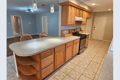 2701 Henderson Lane, Deer Park, TX 77536 - Photo 7