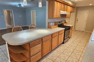 2701 Henderson Ln, Deer Park, TX 77536 - Photo 7
