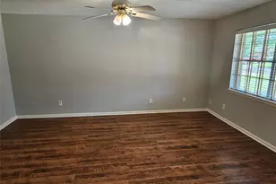 2701 Henderson Ln, Deer Park, TX 77536 - Photo 9