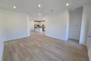 9433 Pacific Crst Ct, Porter Heights, TX 77365 - Photo 3