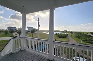 26638 Baywater Dr, Galveston, TX 77554 - Photo 11