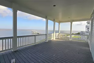 26638 Baywater Dr, Galveston, TX 77554 - Photo 5