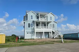 26638 Baywater Dr, Galveston, TX 77554 - Photo 3