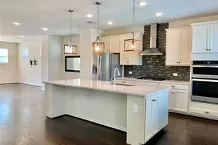8604 Cedardale Park Dr, Houston, TX 77063 - Photo 7