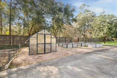 610 Saddlebrook Lane, Tomball, TX 77375 - Photo 23