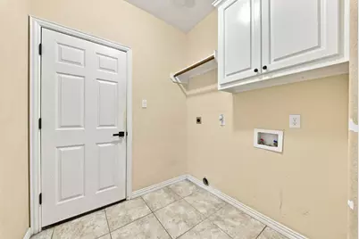 16104 McQueen Road, Conroe, TX 77302 - Photo 9