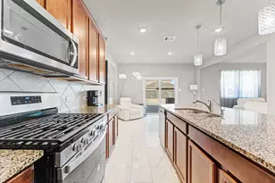 21610 Lemon Beebrush Ln, Katy, TX 77449 - Photo 7