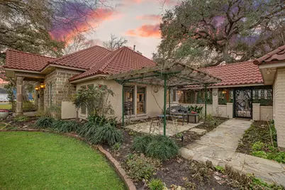 1524 Travis Street, Columbus, TX 78934 - Photo 39