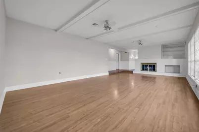 7015 Lacy Hill Drive, Houston, TX 77036 - Photo 17