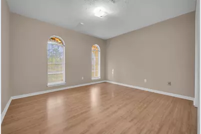 7015 Lacy Hill Drive, Houston, TX 77036 - Photo 27