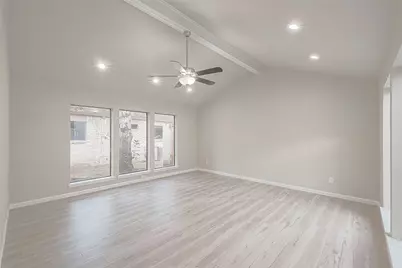 6107 Sanford Road, Houston, TX 77096 - Photo 7
