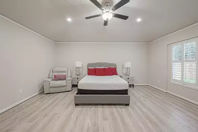 6107 Sanford Road, Houston, TX 77096 - Photo 35