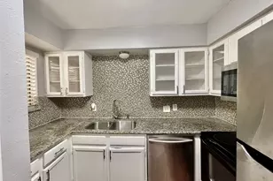 2019 Place Rebecca Ln, Houston, TX 77090 - Photo 5