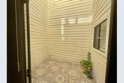 2019 Place Rebecca Lane #G4, Houston, TX 77090 - Photo 9