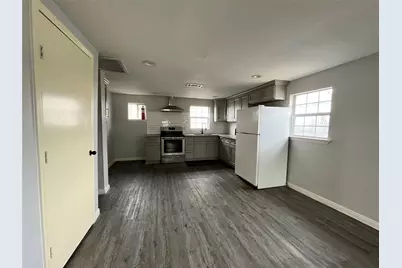 2211 Schweikhardt Street, Houston, TX 77020 - Photo 13