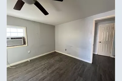 2211 Schweikhardt Street, Houston, TX 77020 - Photo 17