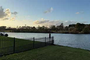18821 Aquatic Dr, Houston, TX 77346 - Photo 1