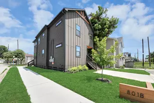 801 E 32nd 1/2 St, Houston, TX 77022 - Photo 33