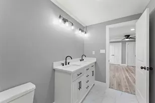 2630 Keeland St, Houston, TX 77093 - Photo 17