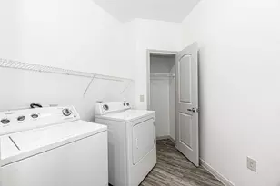 8877 Lakes at 610 Dr, Houston, TX 77054 - Photo 23