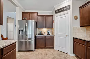 3219 Charles Pl, Mont Belvieu, TX 77523 - Photo 17