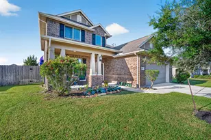 3219 Charles Pl, Mont Belvieu, TX 77523 - Photo 3