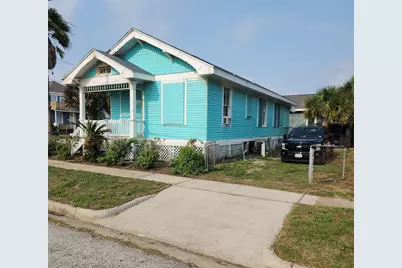 1725 18th Street, Galveston, TX 77550 - Photo 1