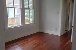 1725 18th St, Galveston, TX 77550 - Photo 13