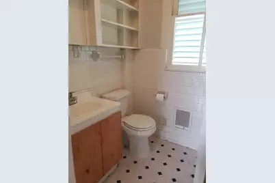 1725 18th Street, Galveston, TX 77550 - Photo 11