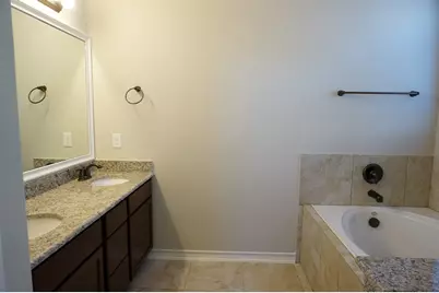 3539 Christopher Dr Drive, Missouri City, TX 77459 - Photo 9