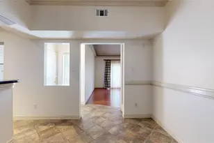 2100 Tanglewilde St, Houston, TX 77063 - Photo 9
