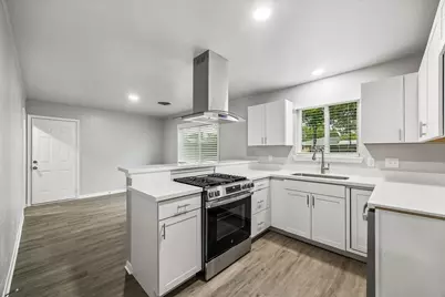 4114 Hill Oak Drive, Houston, TX 77092 - Photo 3