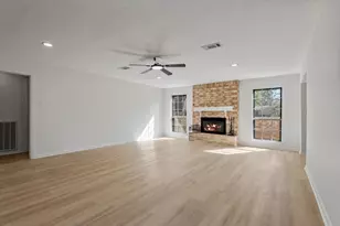 20 Woody Creek Dr, Conroe, TX 77301 - Photo 13