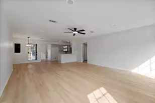 20 Woody Creek Dr, Conroe, TX 77301 - Photo 15