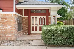 9814 Gold Cup Way, Houston, TX 77065 - Photo 3