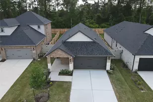 17502 Rosette Grass Dr, Conroe, TX 77385 - Photo 3