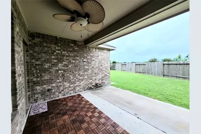 7506 Amber Village Circle, Richmond, TX 77407 - Photo 17
