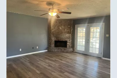 8610 Honeysuckle Street, Highlands, TX 77562 - Photo 3